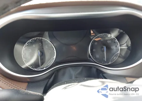 2017 Chrysler Pacifica Limited z USA, uszkodzony, nr VIN 2C4RC1GG4HR661524